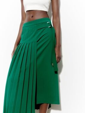 NWT Zara Emerald Green Pleated Wrap Midi Skirt